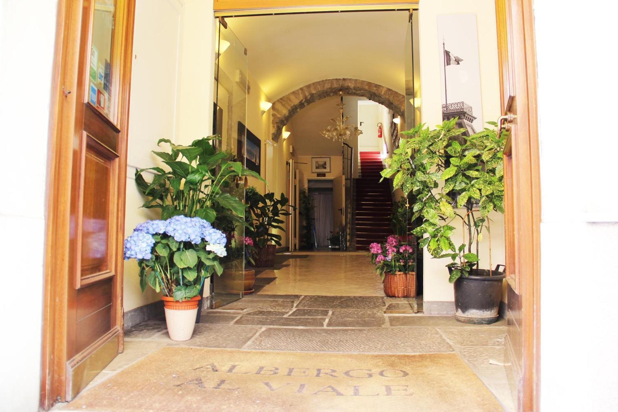 Albergo Al Viale Trieste Eksteriør billede